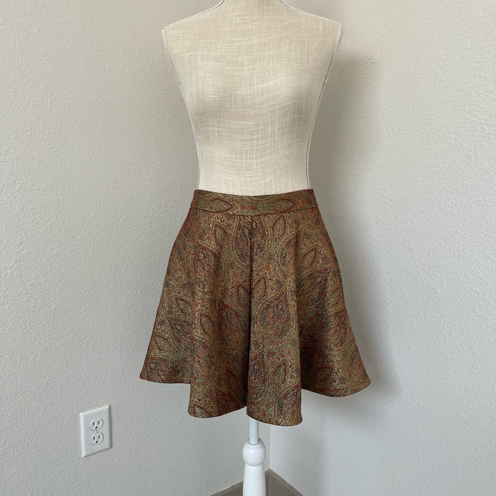 Express Golden Jacquard Skater/Circle Flare Skirt, Size 4